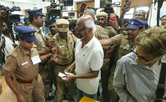 TN Assembly polls: Over 17 per cent voter turnout recorded till 9 am